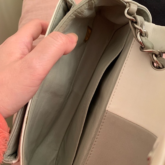 💯 authentic chanel mini flap bag - Picture 4 of 10